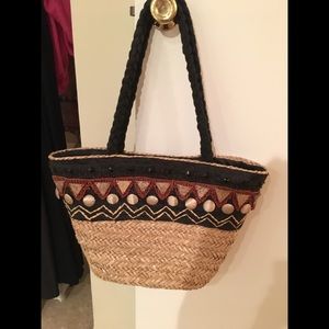 Straw bag